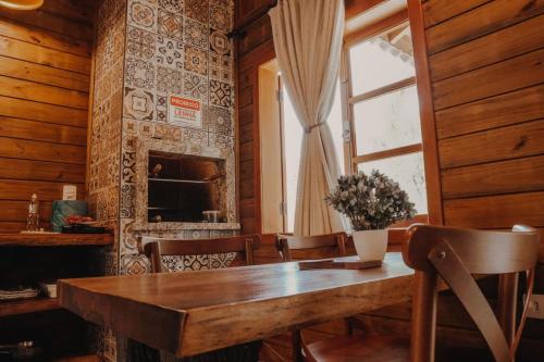 Chalé Cachoeira (Chale Cachoeira) in ตเชอร์เนียวิตช์