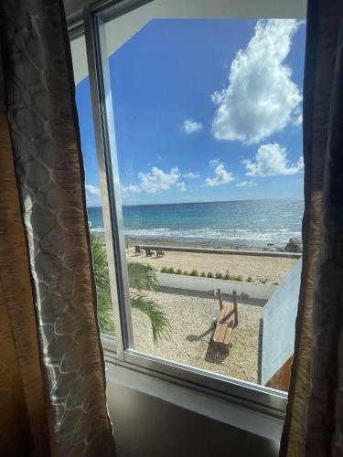 Exterior view, Beachfront Hostel in Boljoon