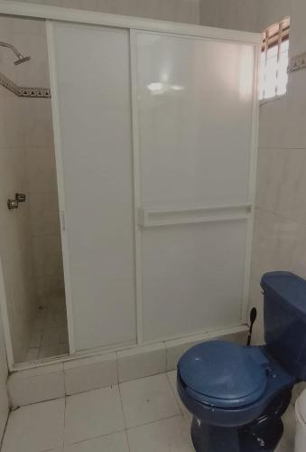 House for 20 people, close to the pier and beaches