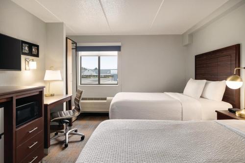 AmericInn by Wyndham Madison WI near Dane County Regional Airport