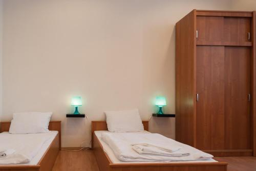 Broadway City Guesthouse - image 9