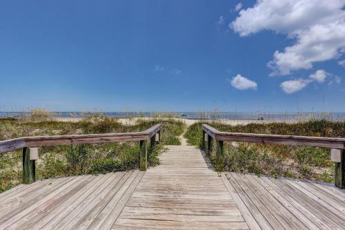 DogFriendly Oceanfront Condo - Tap to explore photos