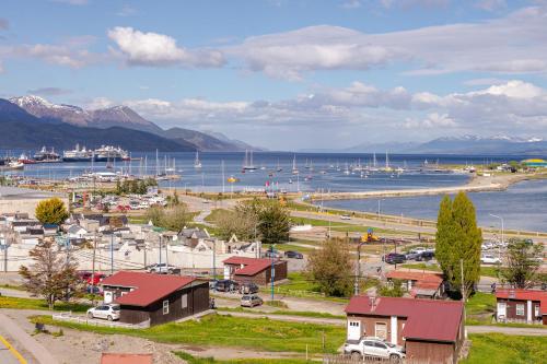 One-Bedroom Apartment with Balcony and Water View