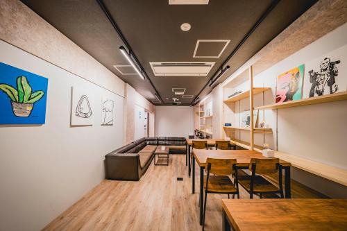 공용 라운지/TV 시청 구역, 호텔 아타라요 오사카 (hotel atarayo osaka) in 오사카