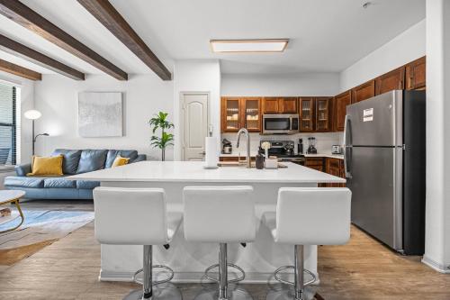 Cozy Apt in Frisco-near Dallas with a pool, Frisco (fotografie 6)