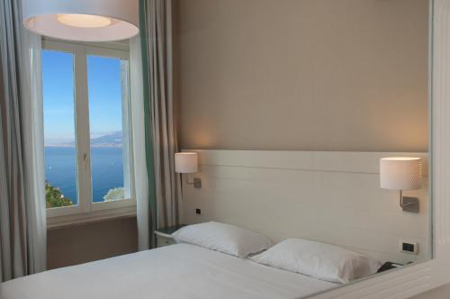 Astoria Hotel - image 6