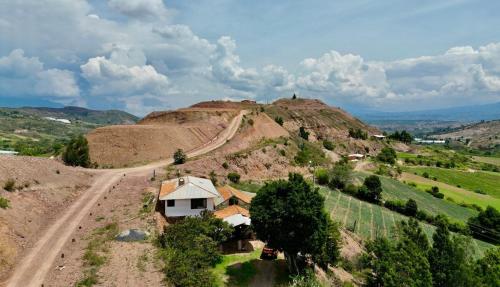 Hermosa cabaña rural con acceso a lago natural, 20 minutos de Villa de Leyva (Hermosa cabana rural con acceso a lago natural, 20 minutos de Villa de Leyva) in Sachica