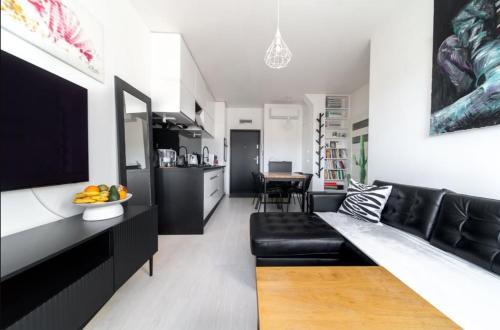 Apartament Black&White