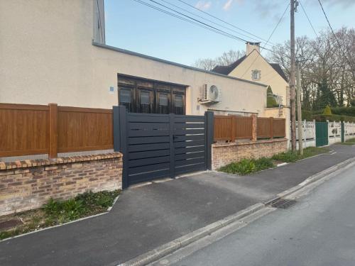 Зовнішній вигляд готелю, Résidence Borgia - Bois Vignolles, Appartement 3 (Residence Borgia - Bois Vignolles, Appartement 3) in Озуар-ла-Фер'єр