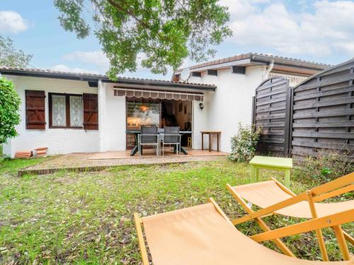 Maisonnette à Mimizan Plage, 6 Pers, Proche Océan, Parking Inclus - FR-1-50-167 Maisonnette à Mimizan Plage, 6 Pers, Proche Océan, Parking Inclus - FR-1-50-167