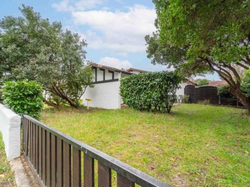 Maisonnette à Mimizan Plage, 6 Pers, Proche Océan, Parking Inclus - FR-1-50-167 Maisonnette à Mimizan Plage, 6 Pers, Proche Océan, Parking Inclus - FR-1-50-167