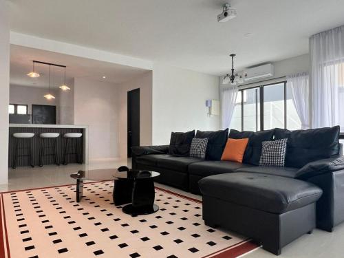 Senai Hill 24 Homestay near Jalan Idaman 2/5, Taman Perindustrian Senai, Senai, Johor