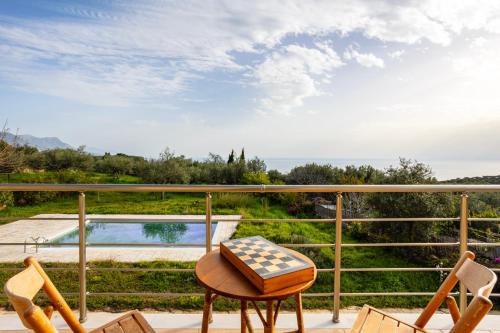 Villa Eleni - Private Pool Bliss near Kardamili