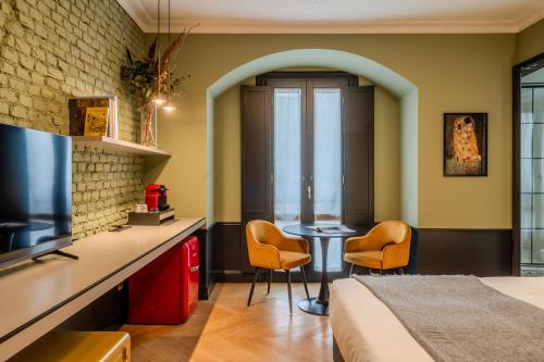 GuestHost - Brera Exclusive and Central Suites, Milano (foto 7)