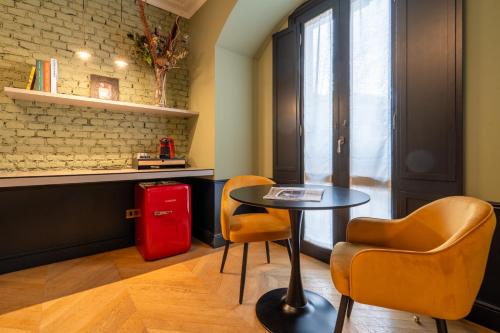 GuestHost - Brera Exclusive and Central Suites, Milano (foto 11)
