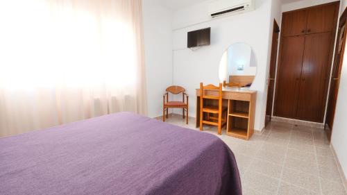 Hotel Paradís - main image