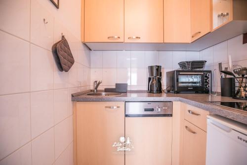 Apartment with Balcony image 4