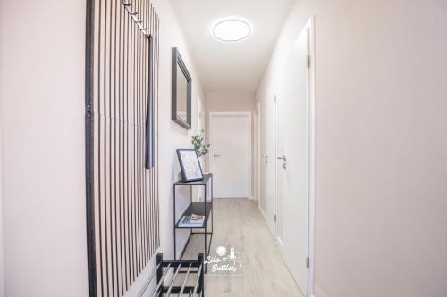 Apartment with Balcony image 2