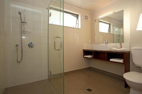 One-Bedroom Unit with Hot Tub