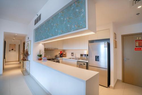 3BR Haven with Burj Views by MagnoliasVHR, Dubai (photo 5)