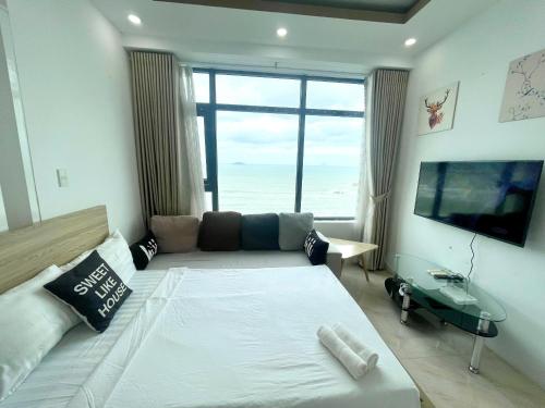Two-Bedroom Apartment with Ocean View image 9