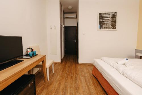 Hotel Metro - main image