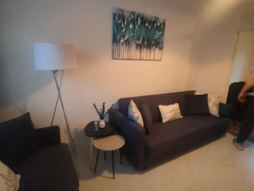 Glasgow, comfy 2 bed with parking gîte à louer Gilshochill Railway Station