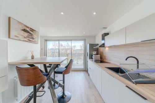 Rooftop d'exception, vue Rhône, 12 personnes, Caluire - Location saisonnière - Caluire-et-Cuire