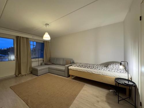 Kotimaailma - Kaksio keskustassa in คอกโกลา