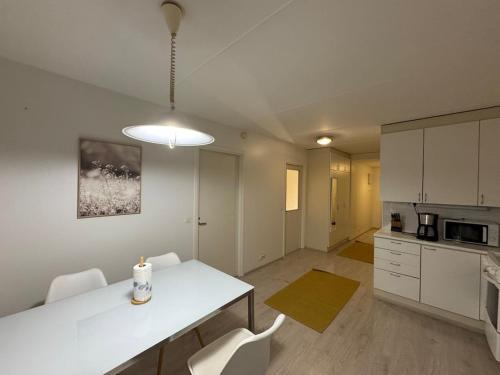 Kotimaailma - Kaksio keskustassa in คอกโกลา