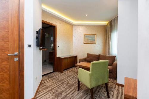Hotel Bistrik - image 14