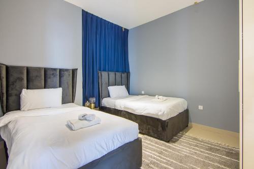 Elegant 4 bedrooms plus maid Villa in the Heart of Dubai Hills - image 6