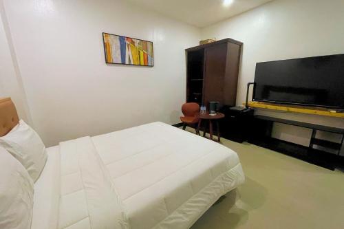 Hotel Halo Angeles City Room Type - Deluxe Room