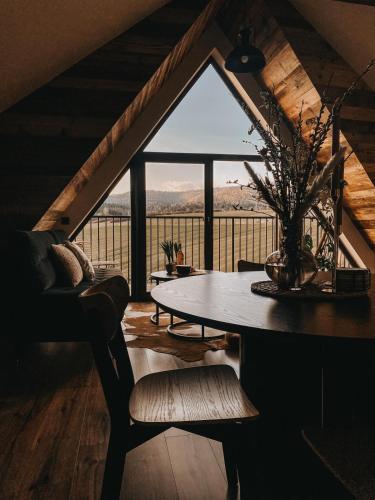 Okno w Gorce- 1 apartament z BALIĄ na wyłączność- Gorce, Pieniny, jezioro Czorsztyńskie (Okno w Gorce- 1 apartament z BALIA na wylacznosc- Gorce, Pieniny, jezioro Czorsztynskie) in 馬尼奧維