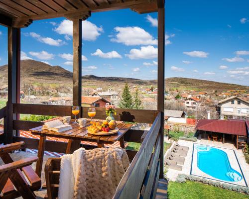 Balkons/terase, Vila Toplika in Mineralni Bani