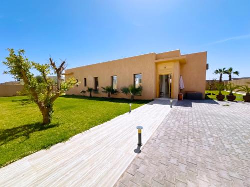 villa Elyssa! Modern Comfort & Pool & Hammam