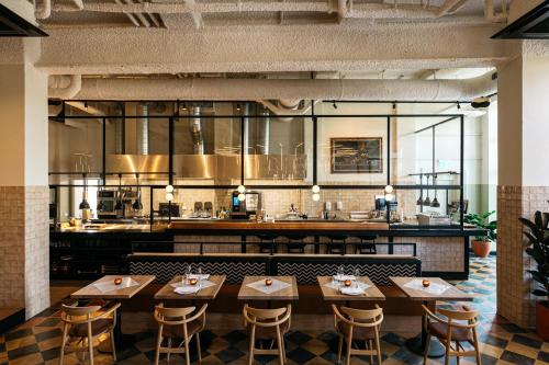 餐廳, Boutique Hotel Kint in 法爾肯堡