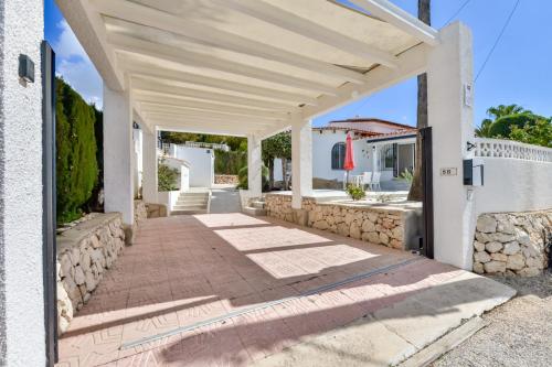 Villa image 1