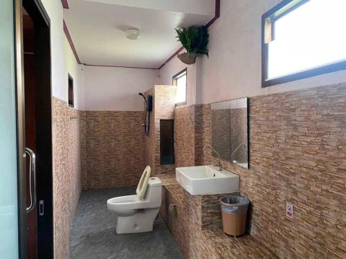 Bathroom, OYO 75524 SK Resort in Koh Klang