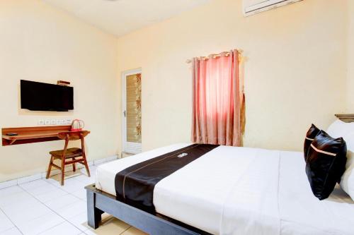 View, Collection O Stasiun Pekalongan Near Stasiun Kereta Api Formerly Hotel Indah in Pekalongan