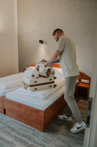 Haus am See - Gochness - Hotel - Kessel