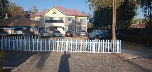 Camp George Guest Lodge in 納紐基