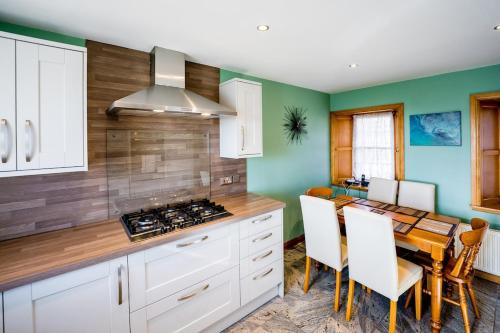 Chapter House, 3 Bedroom Home with Sea Views, Anstruther, Anstruther (photo 5)
