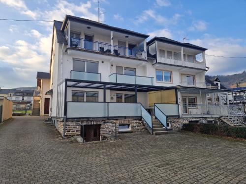 Ferienwohnung Moselblick in Kröv, Deutschland