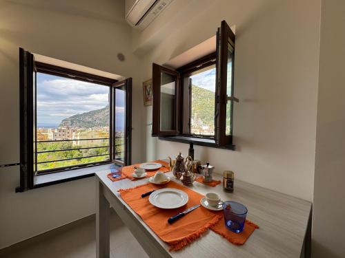 Їжа та напої, Sea View Loft Meta Sorrento Coast Free Parking in Мета