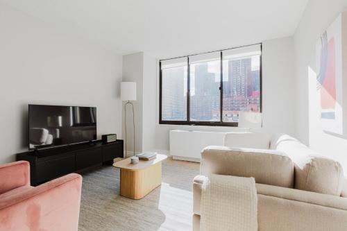 Létesítmények, Blueground UES gym wd nr museums NYC-1717 near Guggenheim Múzeum