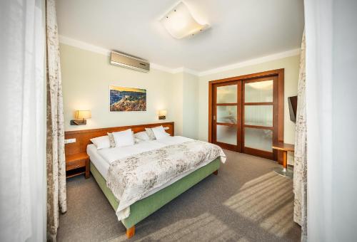 Wellness Hotel Happy Star - image 3