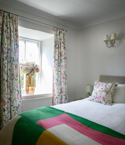 Ivy Cottage - image 2