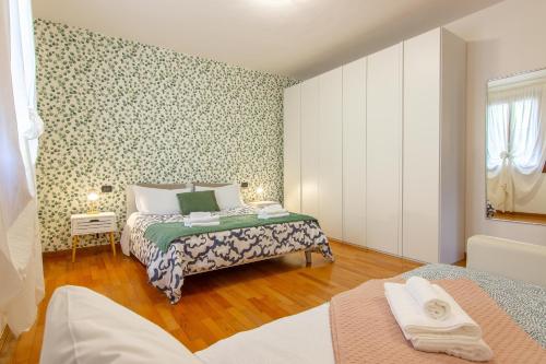 CASA OLIVIA Private garden & Parking