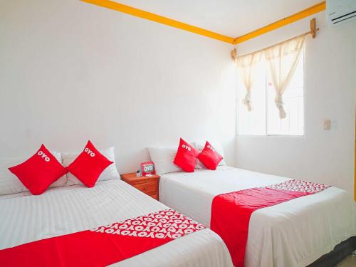 1 double bed, 1 twin bed